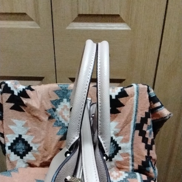 Coach Beige "Sage" Leather Carry All Satchel - Picture 4 of 14